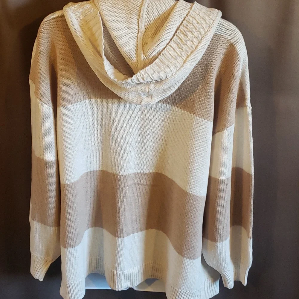 Cream Striped Hooded Cardigan Size Small NEW - Picture 6 of 10